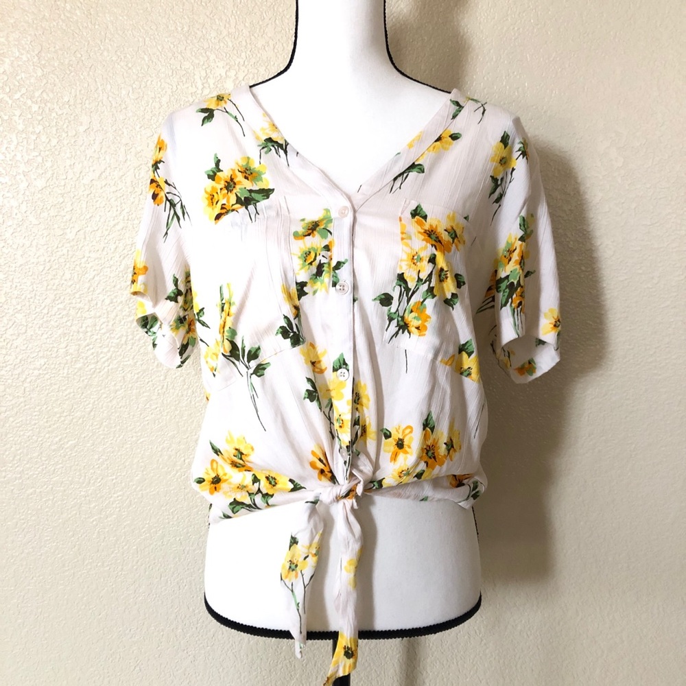 Full Tilt Yellow Flower Button Up Boho Top